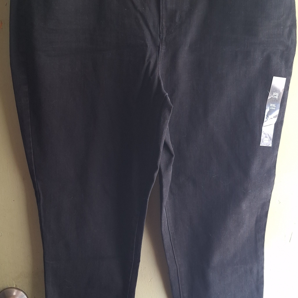 Classic Black Women's Jeans - Comfortable Everyday Fit
